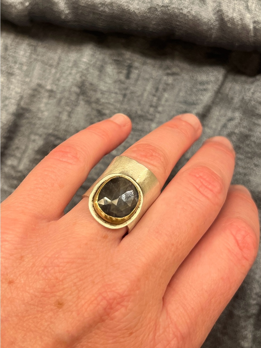 Ruby + Revolver Sapphire Ring - Picture 4 of 5